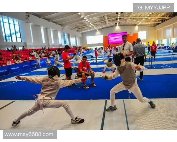 扬州足球俱乐部奋勇争先助力地方体育发展与青少年培养新篇章